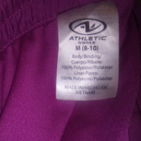 Shorts - Picture 2 of 2